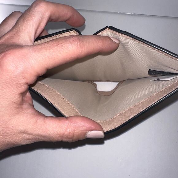 Marc Jacobs Snapshot Cloud White Mini Compact Wallet gold beige gray greige - Picture 14 of 15